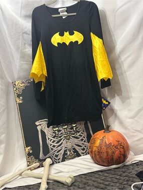 Girls Black and Yellow Bat Emblem Costume Tunic